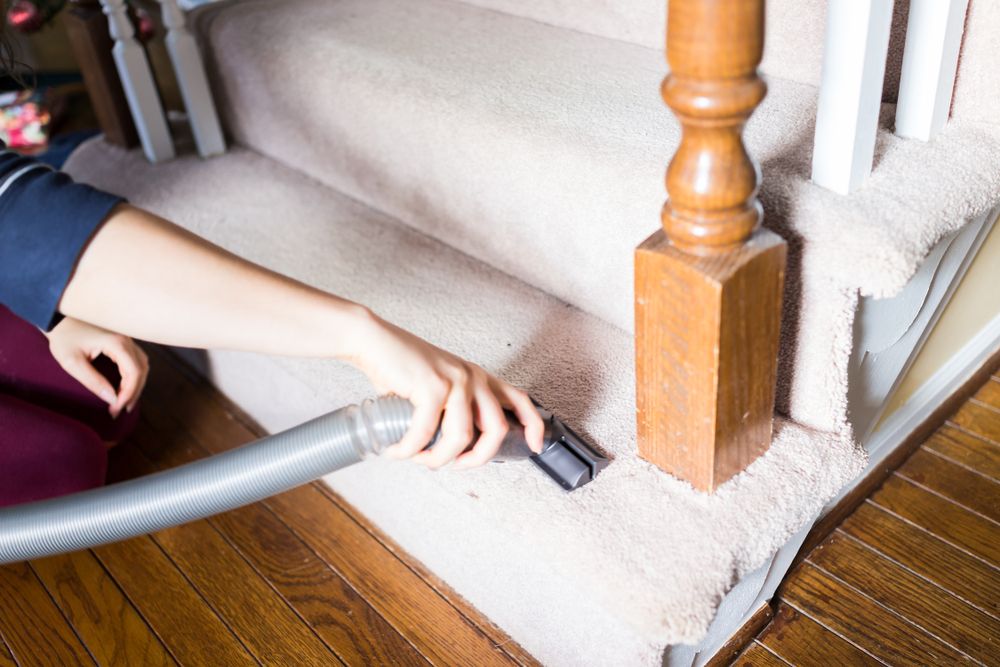 Top 5 Best Vacuum For Stairs Reviews, Best Vacuum For Stairs And Hardwood Floors