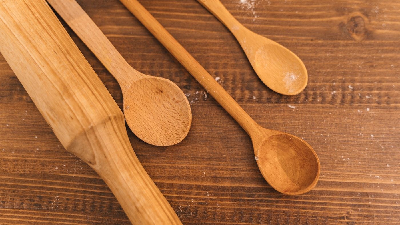 Are Wooden Spoons Sanitary? Should They Be In Your Utensils? featured image
